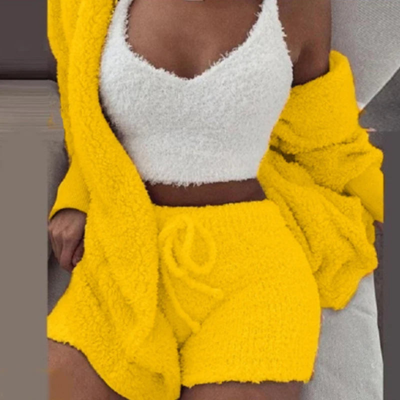 Ensemble pyjama en tricot confortable pour femme.