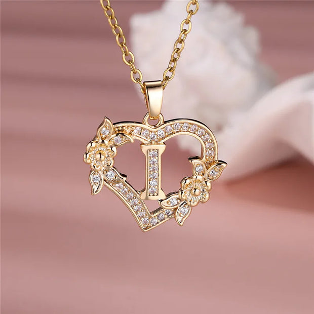 Collier pendentif cœur en forme de fleur avec lettres A-Z