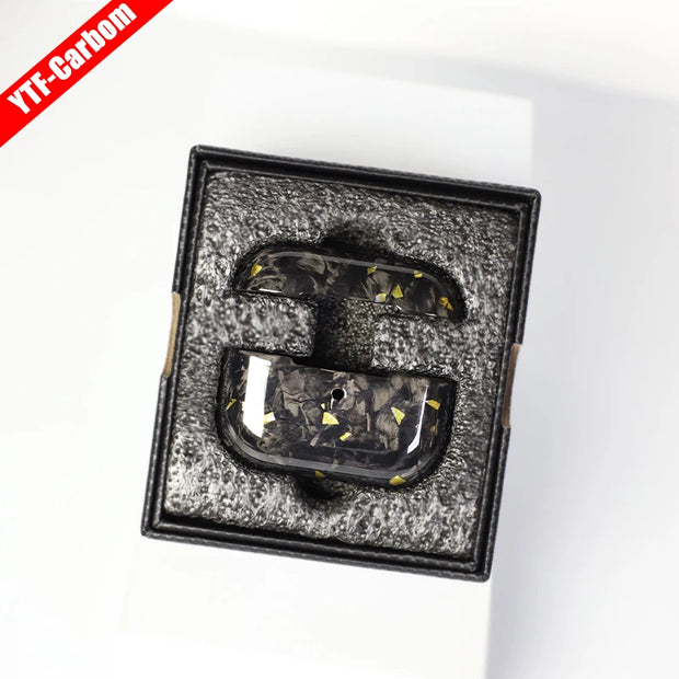 Étui en fibre de carbone pour AirPods Pro.