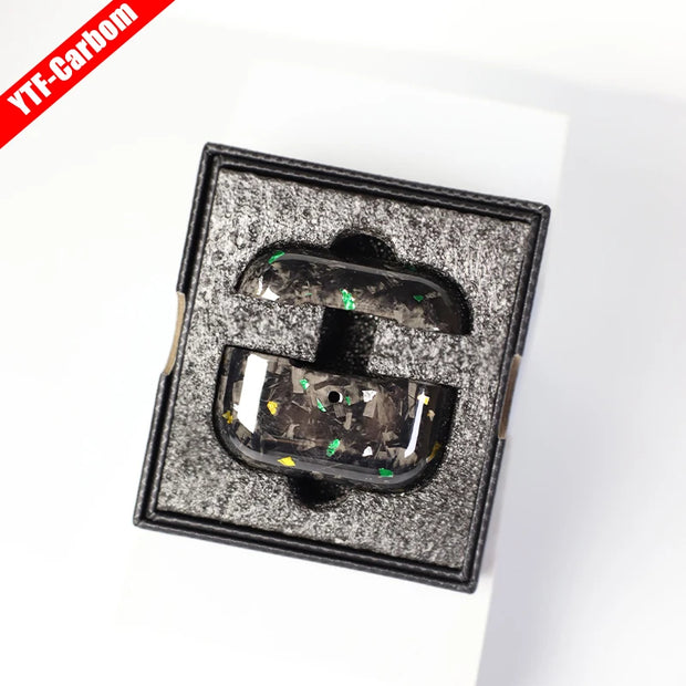 Étui en fibre de carbone pour AirPods Pro.