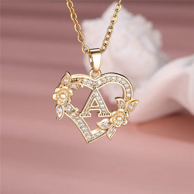 Collier pendentif cœur en forme de fleur avec lettres A-Z