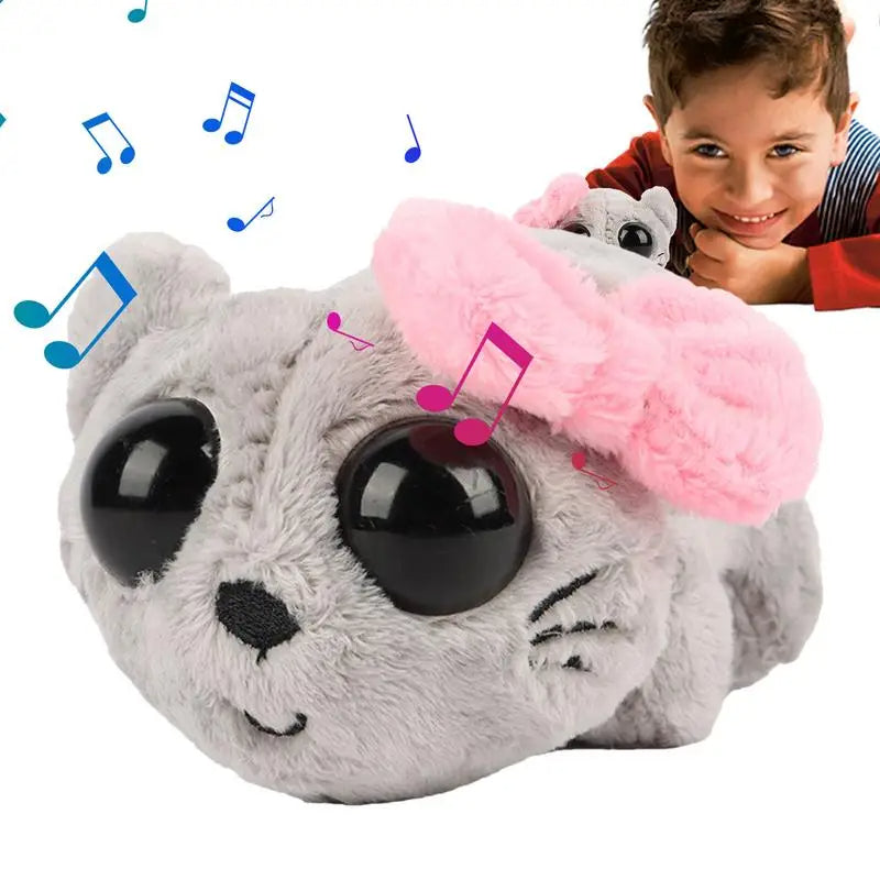 Peluche hamster triste.