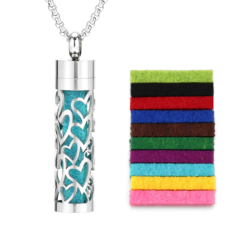 Collier parfumé.                      Scent Necklace