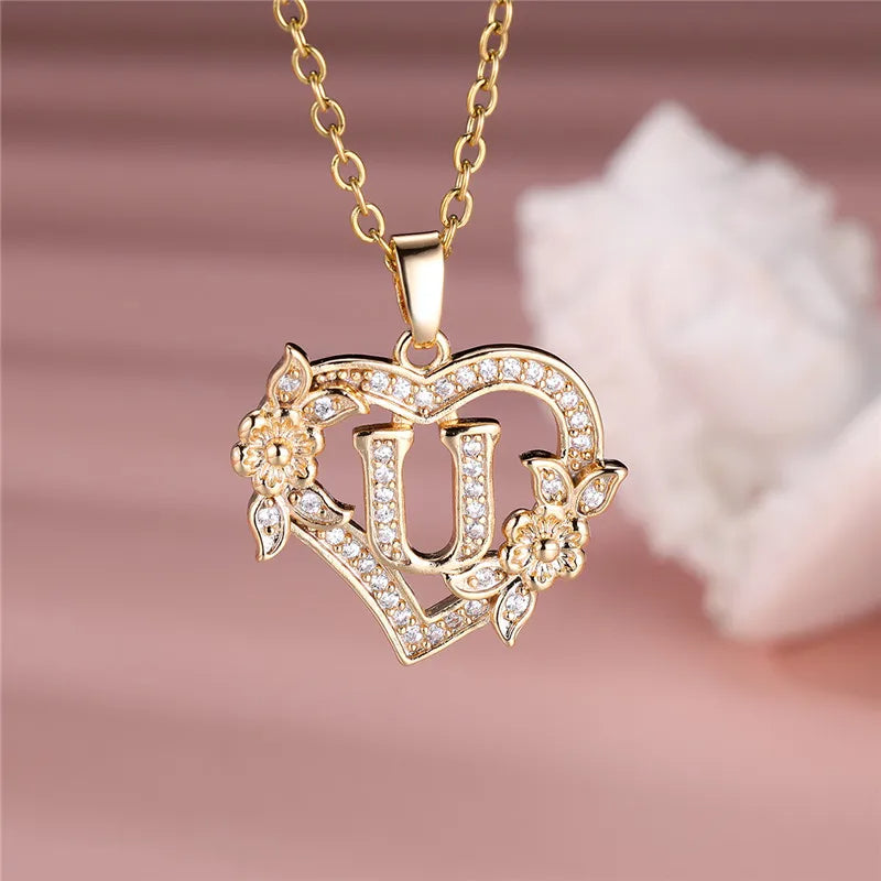Collier pendentif cœur en forme de fleur avec lettres A-Z