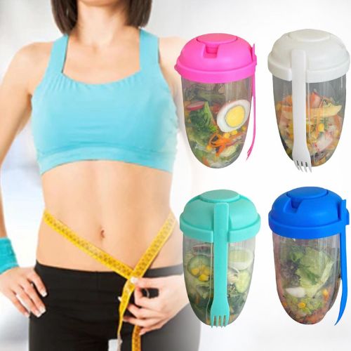Tasse shaker à salade.