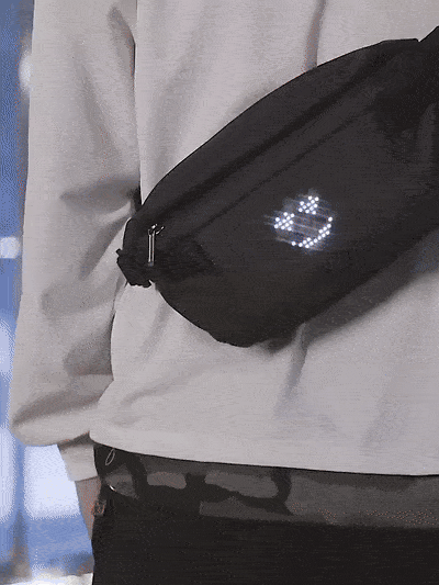 Sac bandoulière avec écran LED