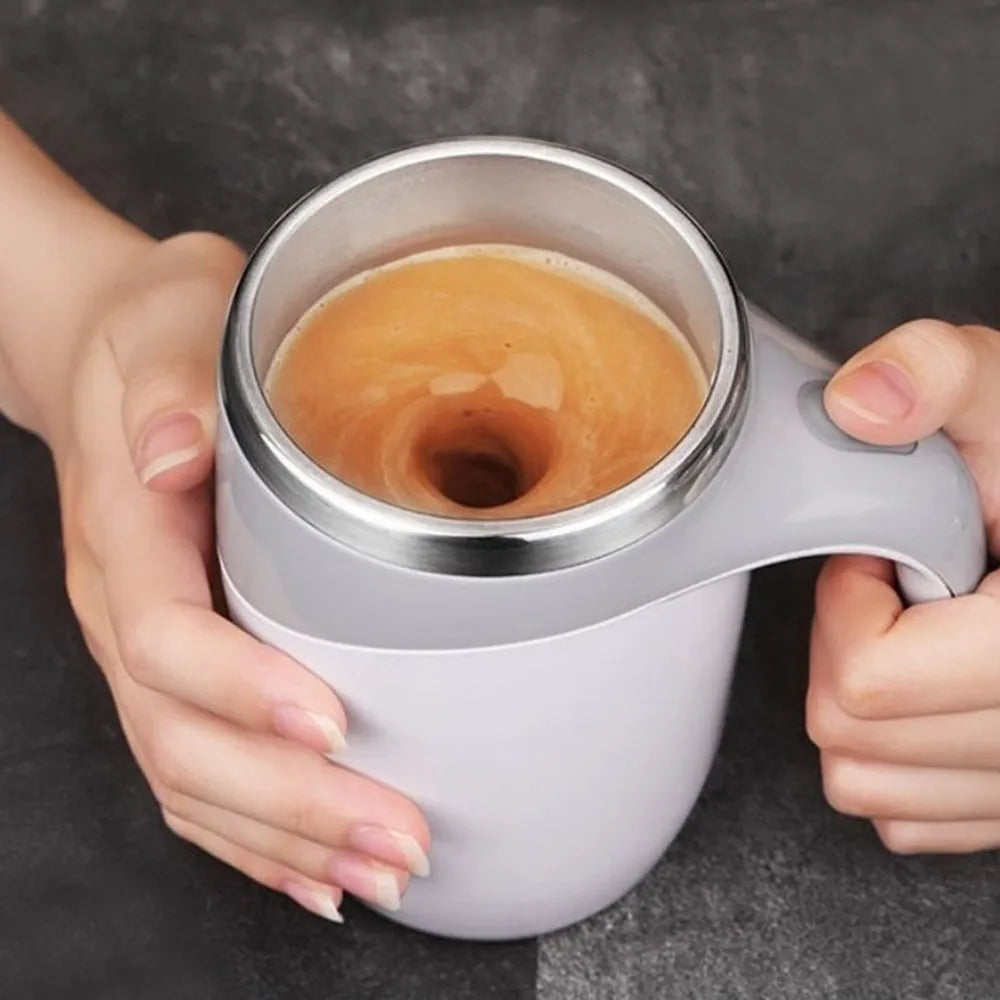 Tasse à agitation automatique