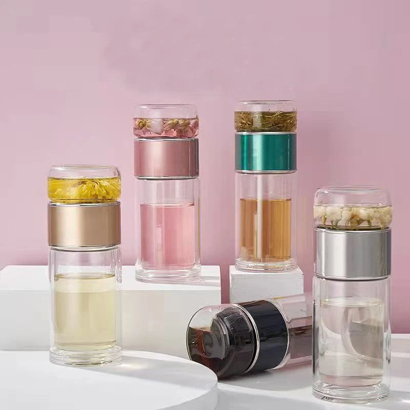 Bouteille infuseur à thé.