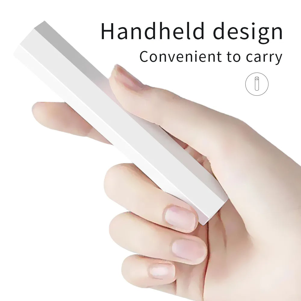 Bâton de lampe de photothérapie pour vernis à ongles à séchage rapide.                                      Quick Dry Nail Polish Phototherapy Lamp Stick