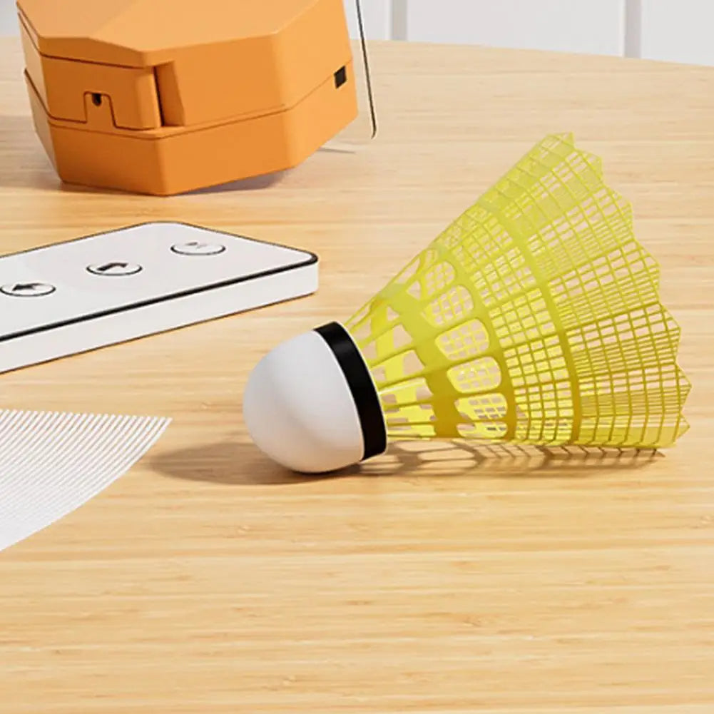 Appareil d'entraînement au badminton