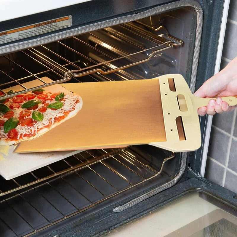 Pelle à pizza coulissante