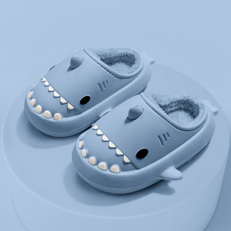 Pantoufles de requin pour l'hiver