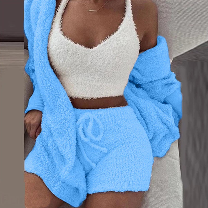 Ensemble pyjama en tricot confortable pour femme.