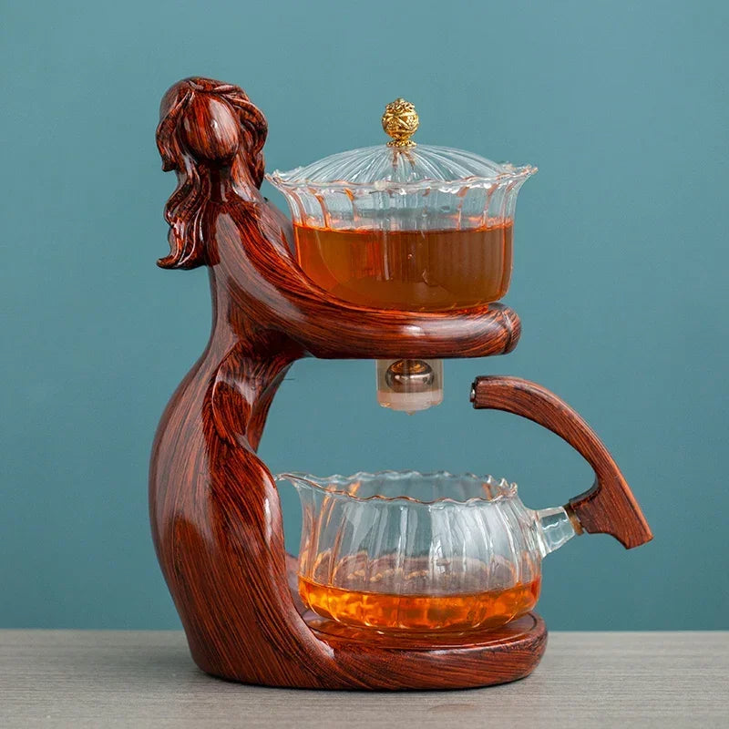 Théière semi-automatique.  Semi-Automatic Teapot