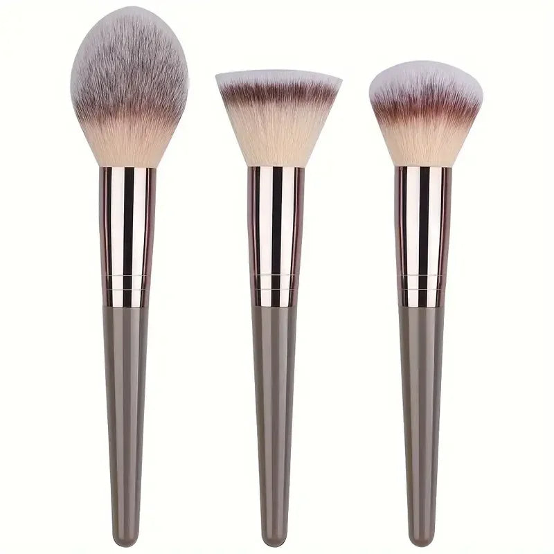 Ensemble de pinceaux de maquillage.