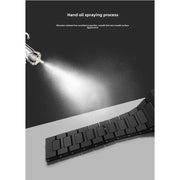 Montre minimaliste à chiffres arabes.