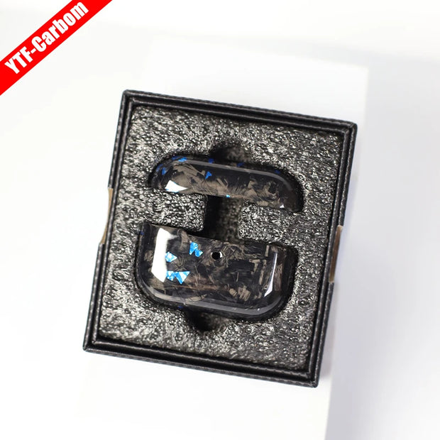 Étui en fibre de carbone pour AirPods Pro.