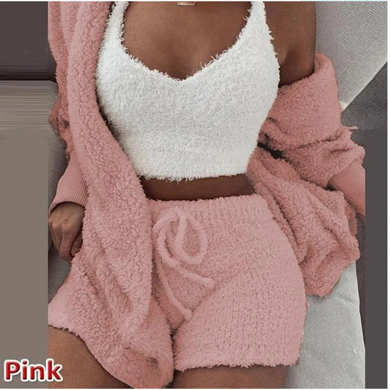 Ensemble pyjama en tricot confortable pour femme.