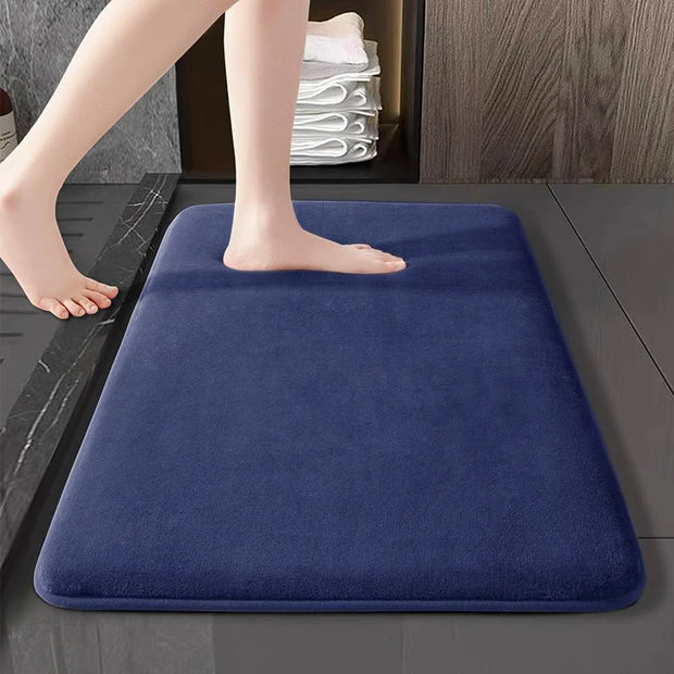 Tapis de salle de bain en mousse à mémoire de forme.